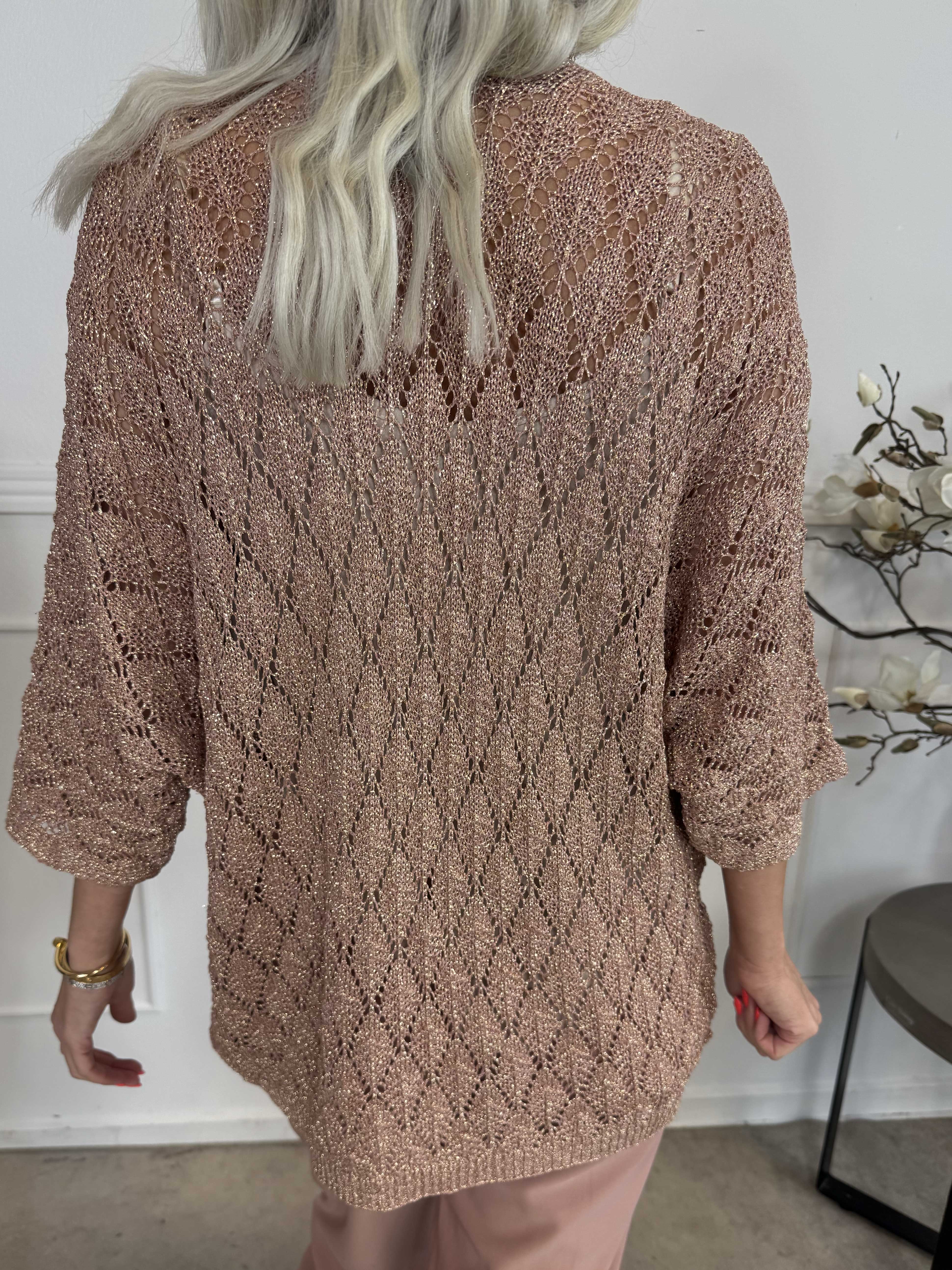 Selena - Sød hæklet cardigan med glittertråde